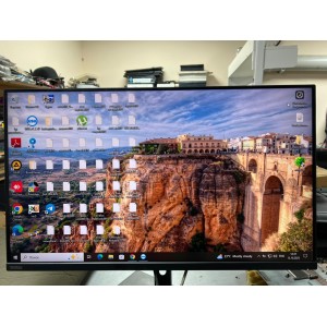 Монитор Lenovo ThinkVision T32p-30. Photo 2